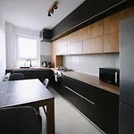 Apartment Ania - Mall Coresi