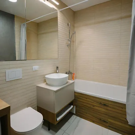 Ania - Mall Coresi * Braşov